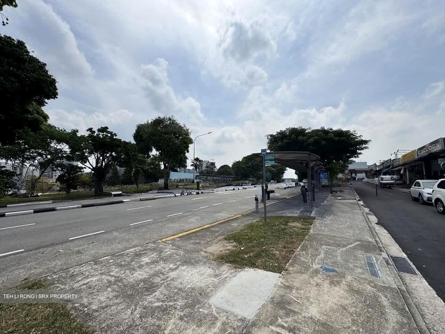 Yio Chu Kang Road (D19), Retail #612796751